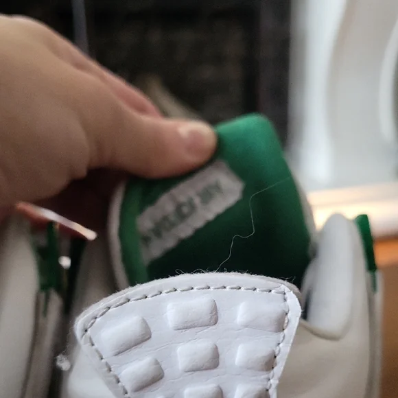 retro jordans women White and Green Sneakers - Picture 3 of 7